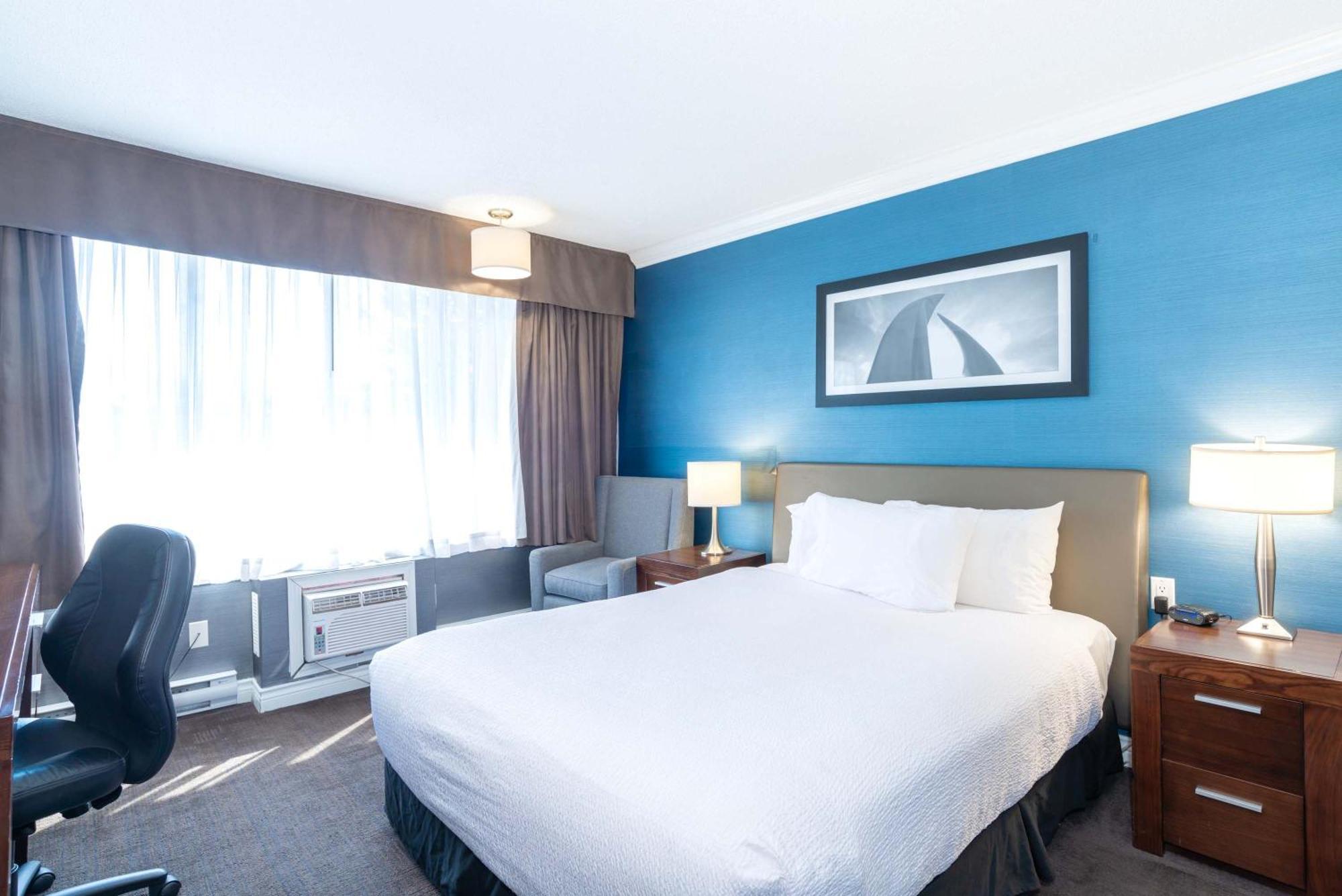 Sandman Hotel & Suites Kelowna Exterior foto