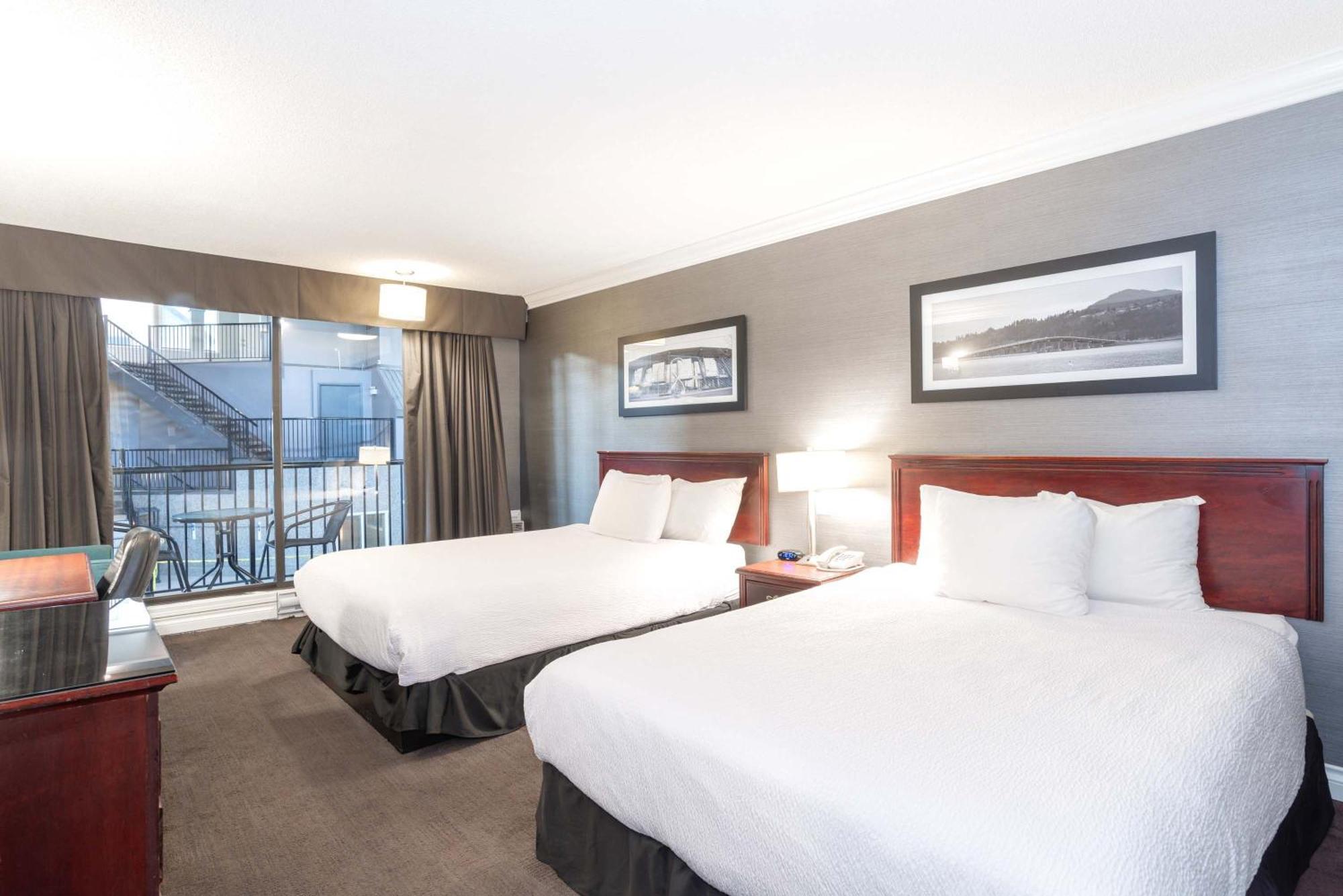 Sandman Hotel & Suites Kelowna Exterior foto